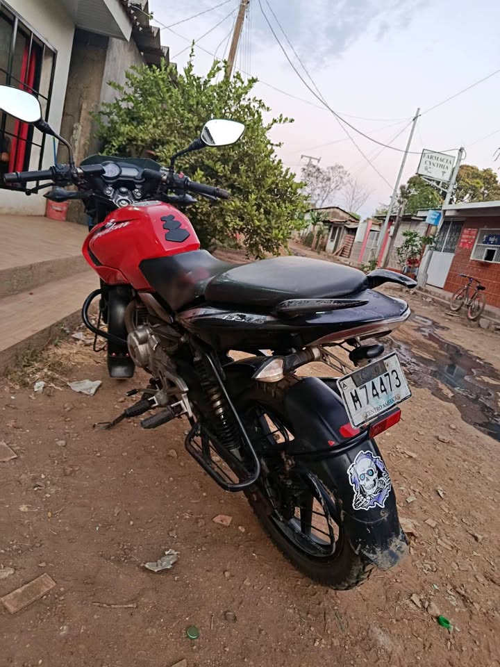2013 Bajaj Pulsar 135 LS