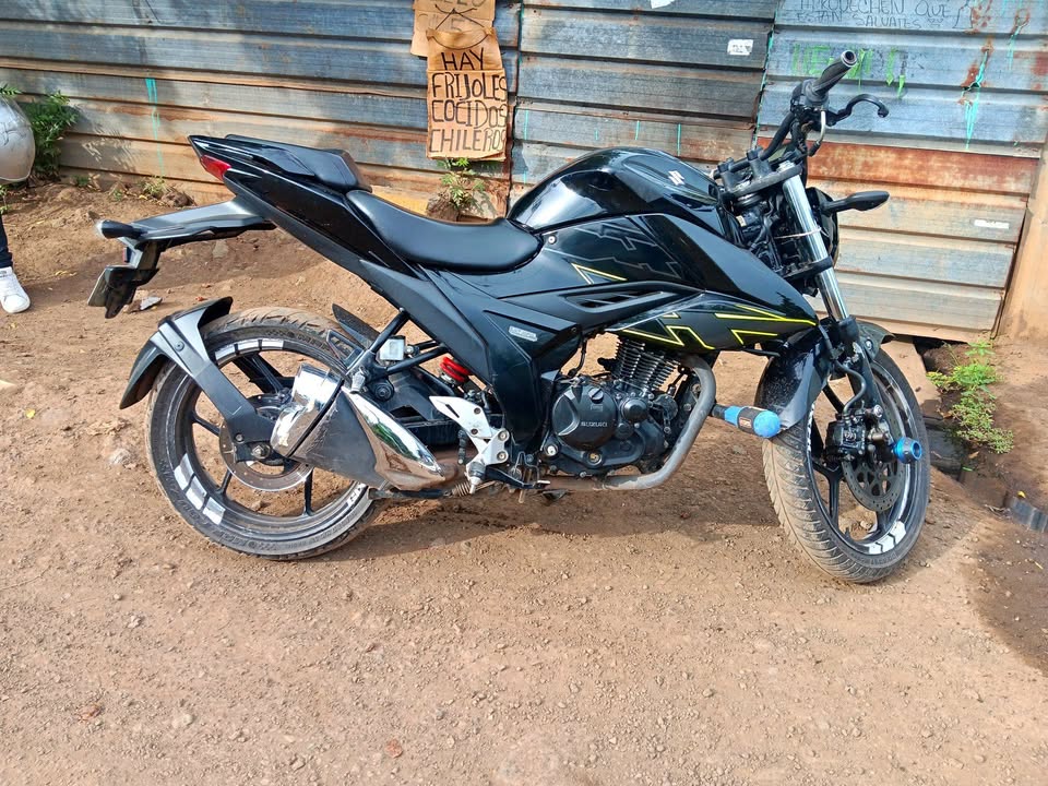 2025 Suzuki Gixxer