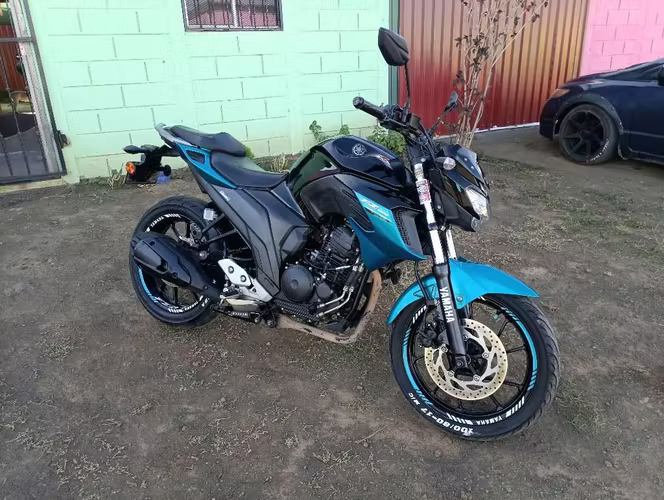 2022 Yamaha FZ 25
