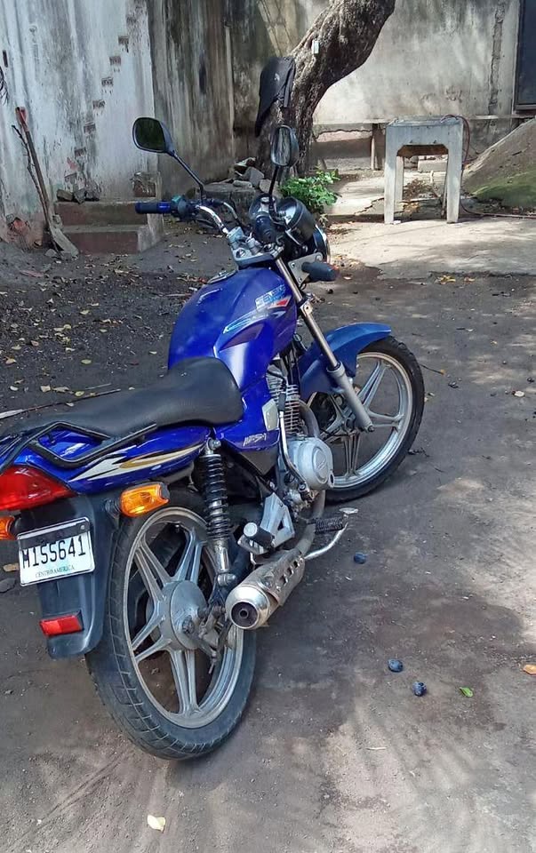2018 Genesis Mensajera