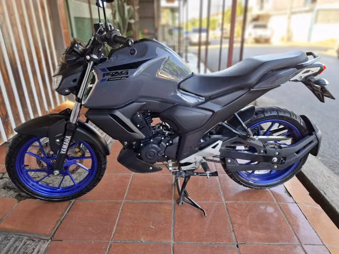 2025 Yamaha FZ-150 V3
