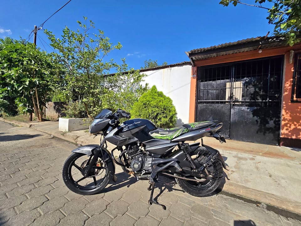 2020 Bajaj PULSAR 125 NS