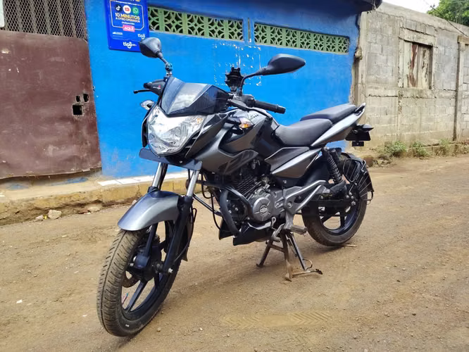 2026 Bajaj Pulsar 125 - foto 1