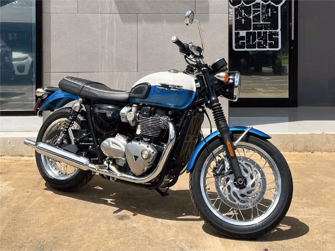 2024 Triumph Boneville T120