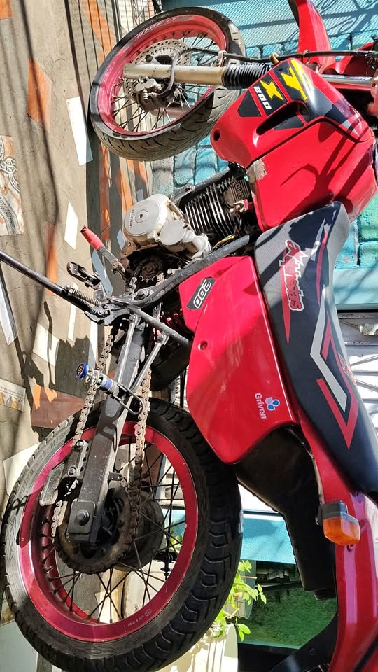 Honda ctx 200