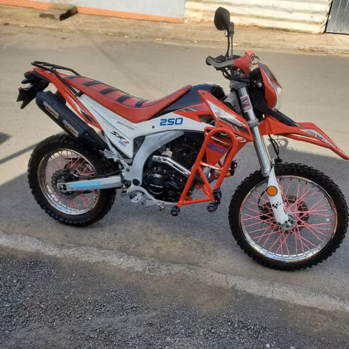 2023 Genesis Sx3 250
