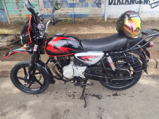 2023 Bajaj Boxer 150 - foto 1