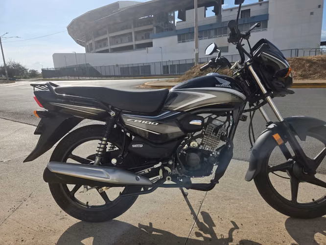 2026 Honda CB100 - foto 1